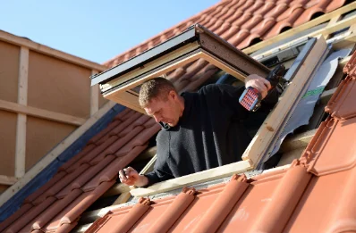Pose de fenêtres de toit Velux à Vincey